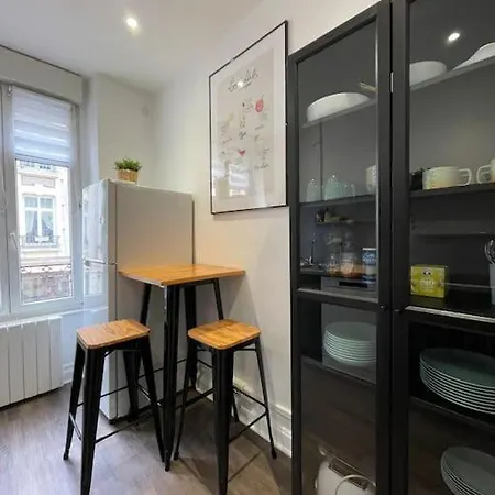 Appartement, Equipe شقة *